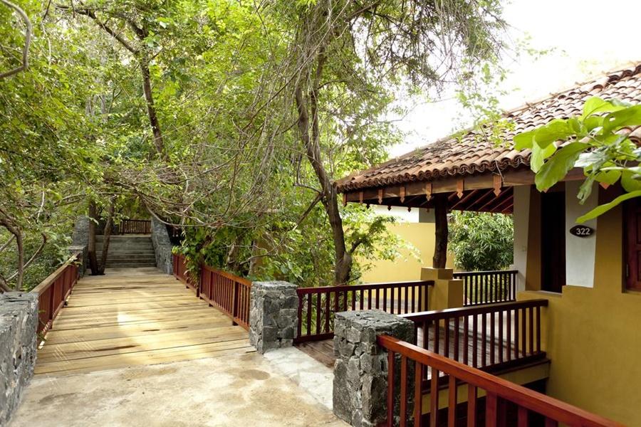 Amaya Signature Dambulla Kandalama Exterior photo